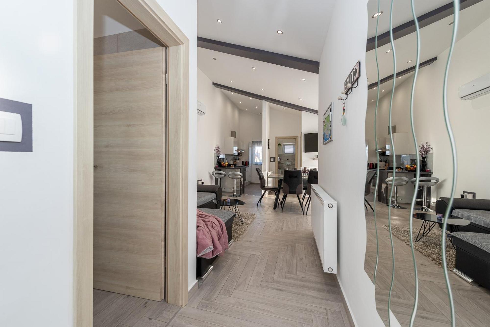 Apartments Luky Zadar Eksteriør bilde