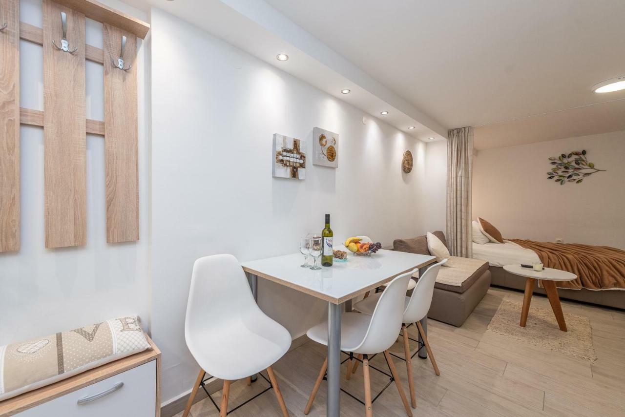 Apartments Luky Zadar Eksteriør bilde
